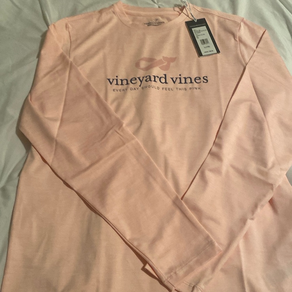 Unisex vineyards vine performance long sleeve tee.
